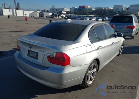 2006 BMW 325I из США, поврежденный, VIN WBAVB13526KX62236